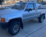 1988 Toyota Pickup SR5