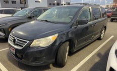 2009 Volkswagen Routan SE