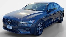 2024 Volvo S60 B5 Plus Dark Theme