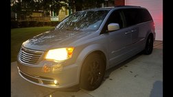 2013 Chrysler Town and Country Touring
