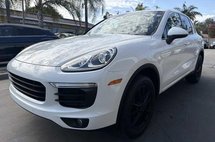 2016 Porsche Cayenne Base