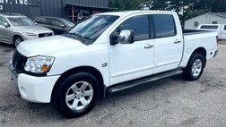 2004 Nissan Titan XE Crew Cab 4WD