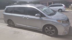 2012 Toyota Sienna SE 8-Passenger