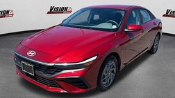 2025 Hyundai Elantra Hybrid 