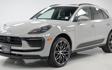 2025 Porsche Macan T