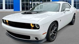 2016 Dodge Challenger 392 HEMI Scat Pack Shaker