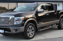 2017 Nissan Titan Platinum Reserve