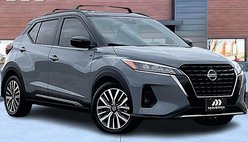 2021 Nissan Kicks SR