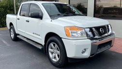 2014 Nissan Titan SV