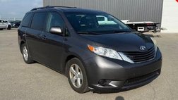 2016 Toyota Sienna XLE 7-Passenger Auto Access Se