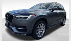 2018 Volvo XC90 T6 Momentum