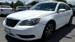 2013 Chrysler 200 Touring