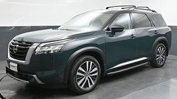 2022 Nissan Pathfinder Platinum