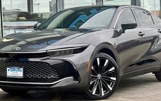 2024 Toyota Crown Platinum