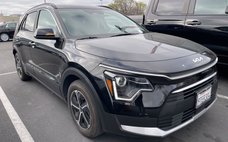 2025 Kia Niro Plug-In Hybrid EX