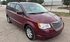 2009 Chrysler Town and Country Touring