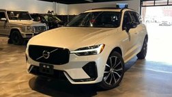 2023 Volvo XC60 B5 Plus Dark Theme