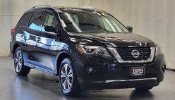 2017 Nissan Pathfinder SV