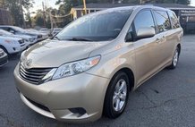 2011 Toyota Sienna 7-Passenger V6 FWD
