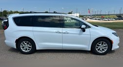 2020 Chrysler Voyager LXi