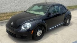 2013 Volkswagen Beetle 2.5L with Sunroof