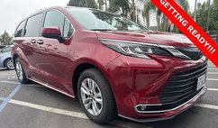 2022 Toyota Sienna XLE