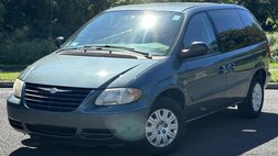 2006 Chrysler Town and Country Base