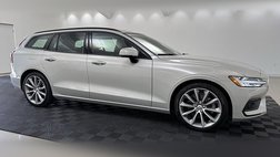 2020 Volvo V60 T5 Momentum