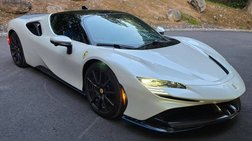 2023 Ferrari SF90 Stradale Base