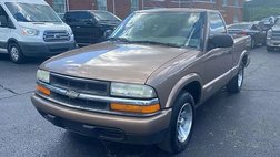 2002 Chevrolet S-10 LS