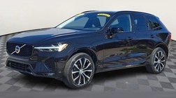 2023 Volvo XC60 B5 Plus Dark Theme