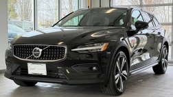 2024 Volvo V60 Cross Country B5 Plus