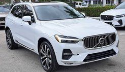2023 Volvo XC60 B6 Ultimate Bright Theme