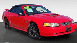 2004 Ford Mustang GT Deluxe