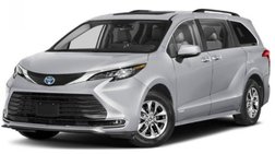 2022 Toyota Sienna XLE 7-Passenger