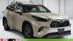 2023 Toyota Highlander Hybrid XLE