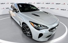 2023 Kia Stinger GT2