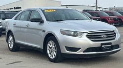 2013 Ford Taurus SE