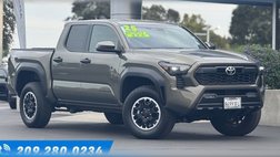 2025 Toyota Tacoma TRD Off Road 4WD