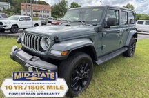 2025 Jeep Wrangler Sahara 4WD