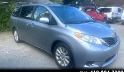 2013 Toyota Sienna LE 7-Passenger