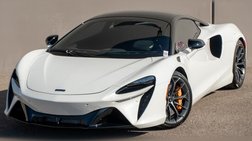 2023 McLaren Artura Base