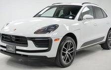 2025 Porsche Macan T