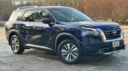 2022 Nissan Pathfinder SL