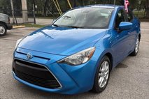 2017 Toyota Yaris iA Base