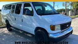 2005 Ford E-Series E-350 Super Duty XL Extended Passenger Van