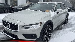 2022 Volvo V60 Cross Country T5