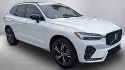 2022 Volvo XC60 B5 R-Design