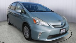 2013 Toyota Prius v Three