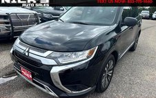 2020 Mitsubishi Outlander ES